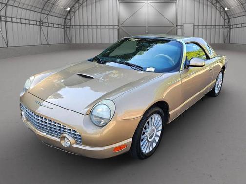 2005 Ford Thunderbird Deluxe
