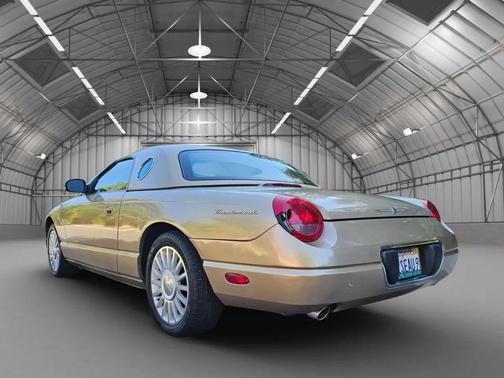 2005 Ford Thunderbird Deluxe