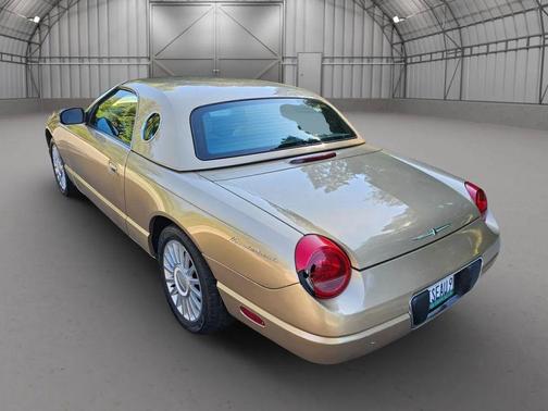 2005 Ford Thunderbird Deluxe