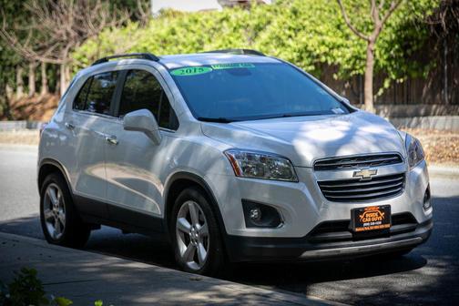 White Pearl Tricoat 2015 Chevrolet Trax LTZ