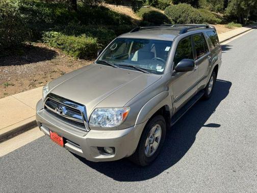Gold 2007 Toyota 4Runner SR5 Sport