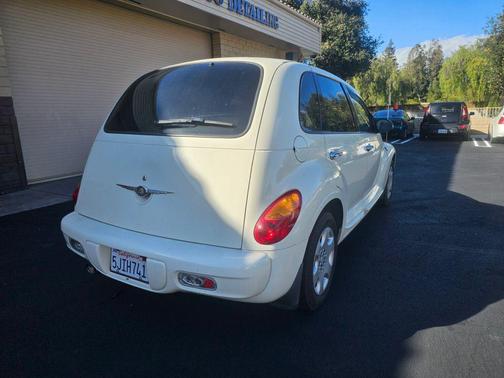 Cool Vanilla Clearcoat 2004 Chrysler PT Cruiser Base