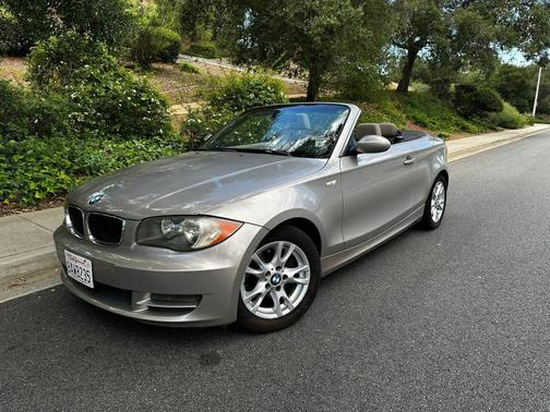 2009 BMW 128 128i Convertible 2D