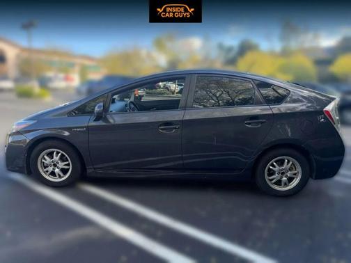 2010 Toyota Prius IV