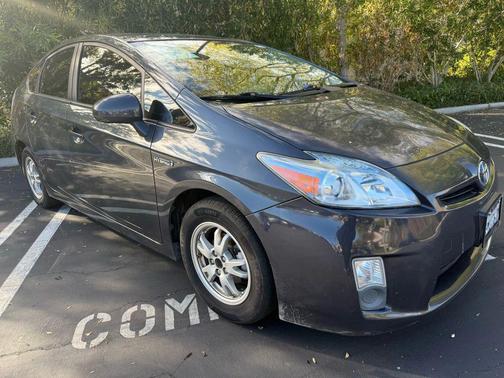 2010 Toyota Prius IV
