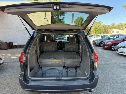 2006 Toyota Sienna LE