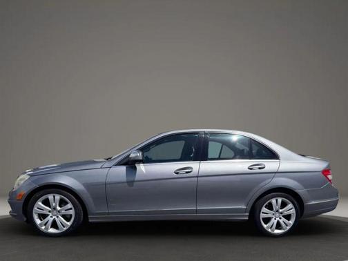 2009 Mercedes-Benz C-Class Luxury