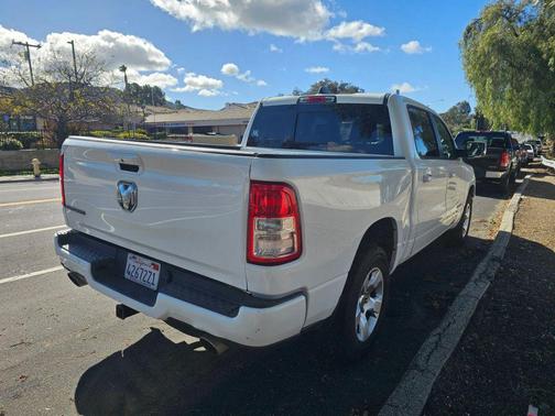Bright White Clearcoat 2019 RAM 1500 Big Horn