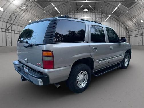 2003 GMC Yukon SLT