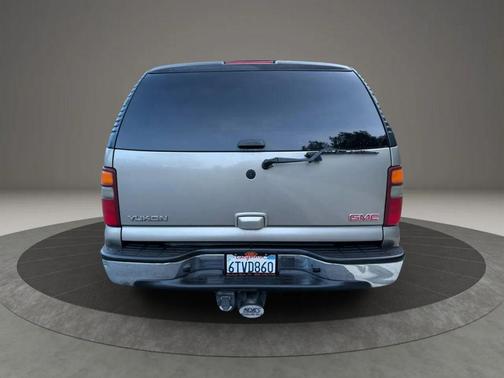2003 GMC Yukon SLT