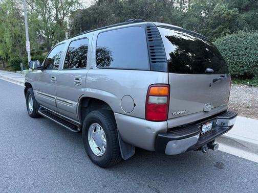 2003 GMC Yukon SLT