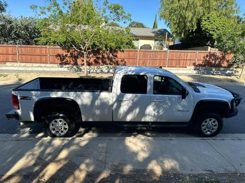 Summit White 2012 GMC Sierra 3500 SLT