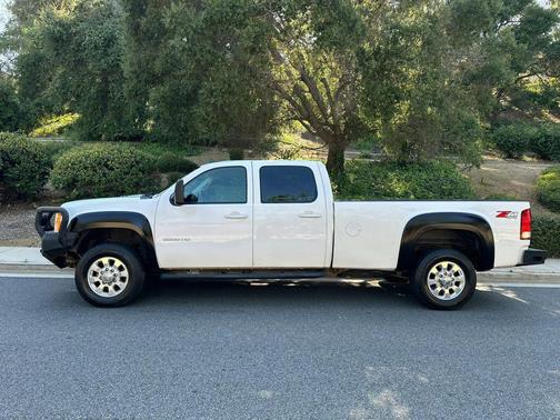 Summit White 2012 GMC Sierra 3500 SLT