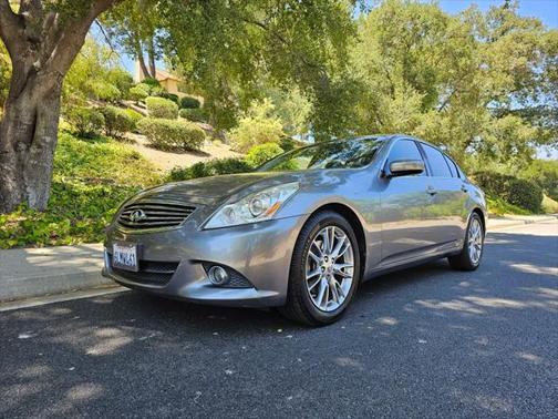 2010 INFINITI G37 Journey