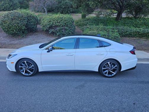 2022 Hyundai SONATA SEL Plus