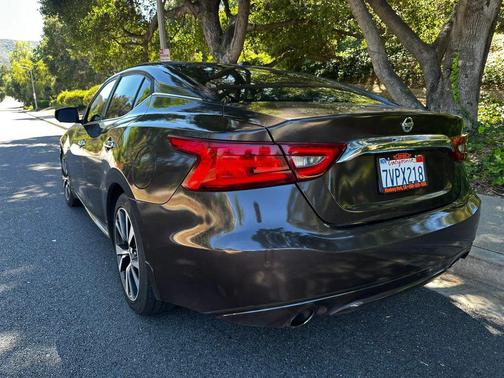 Black 2016 Nissan Maxima 3.5 Platinum