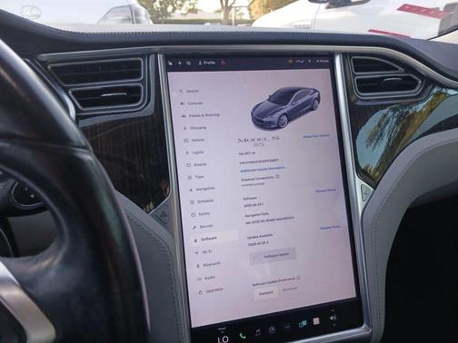 2013 Tesla Model S Sedan 4D