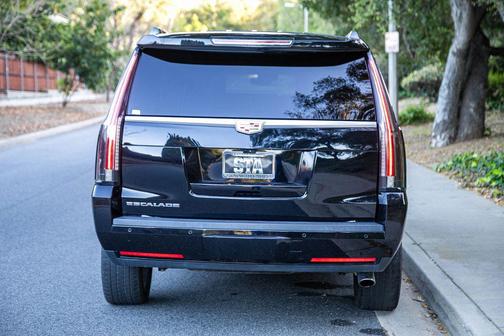 2019 Cadillac Escalade ESV Sport Platinum