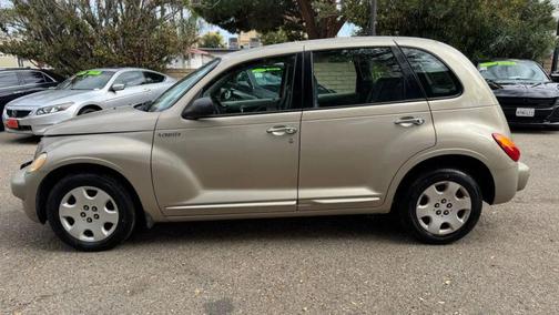 Gold 2004 Chrysler PT Cruiser Base