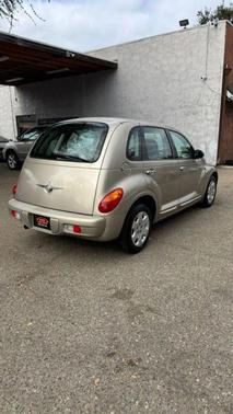 Gold 2004 Chrysler PT Cruiser Base