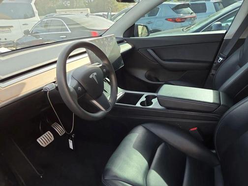 2022 Tesla Model Y Performance Dual Motor All-Wheel Drive