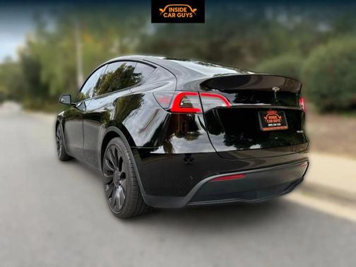 2022 Tesla Model Y Performance Dual Motor All-Wheel Drive