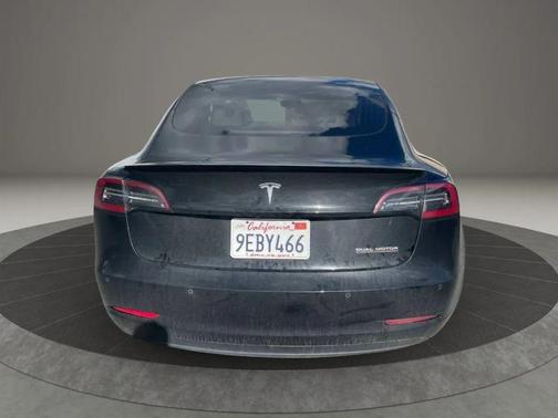 2020 Tesla Model 3 Performance