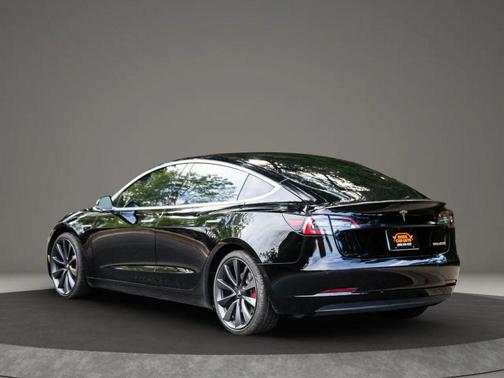 2020 Tesla Model 3 Performance