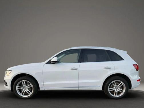 2017 Audi Q5 2.0T Premium Plus