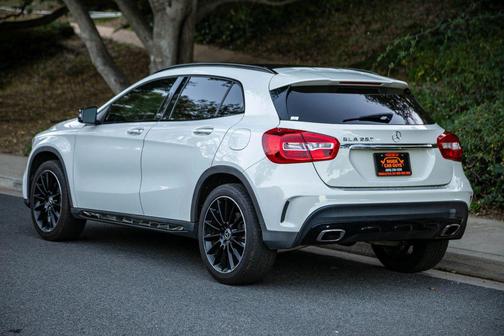2018 Mercedes-Benz GLA 250 Base
