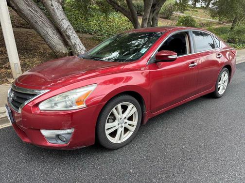 2013 Nissan Altima 3.5 SV