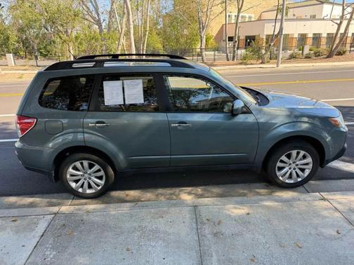 2012 Subaru Forester 2.5X Premium