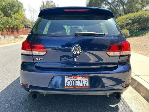Shadow Blue Metallic 2012 Volkswagen GTI 4-Door