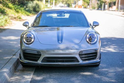 2018 Porsche 911 Turbo S