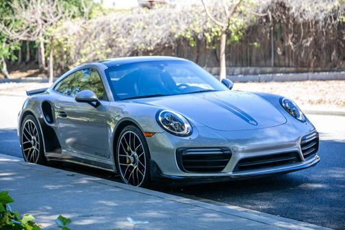 2018 Porsche 911 Turbo S