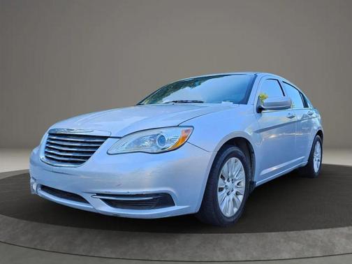 2012 Chrysler 200 LX