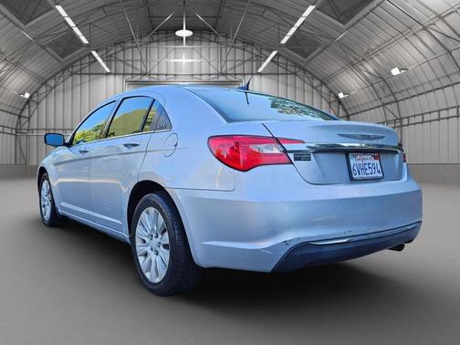 2012 Chrysler 200 LX