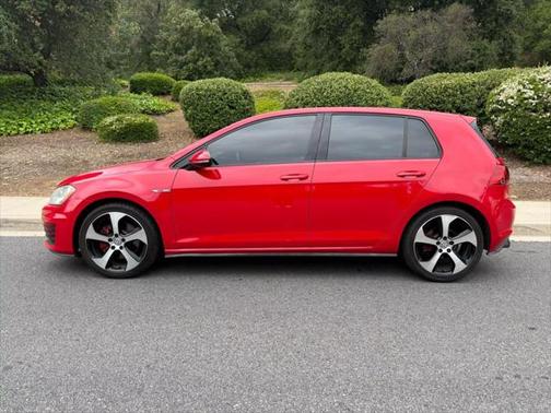 2015 Volkswagen Golf GTI 2.0T S 4-Door