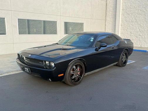 2010 Dodge Challenger SRT8
