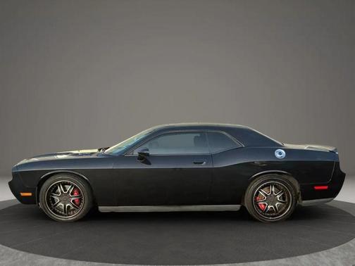 2010 Dodge Challenger SRT8