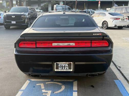 2010 Dodge Challenger SRT8