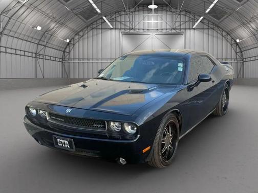 2010 Dodge Challenger SRT8