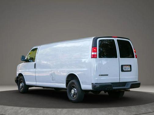 2018 Chevrolet Express 2500 Work Van