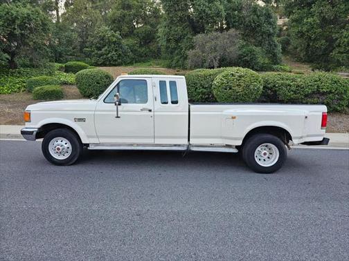 1989 Ford F-350 XLT Lariat SuperCab DRW
