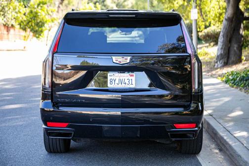 2021 Cadillac Escalade ESV Sport Platinum