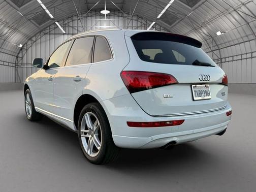 2017 Audi Q5 2.0T Premium Plus