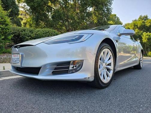 2017 Tesla Model S 100D