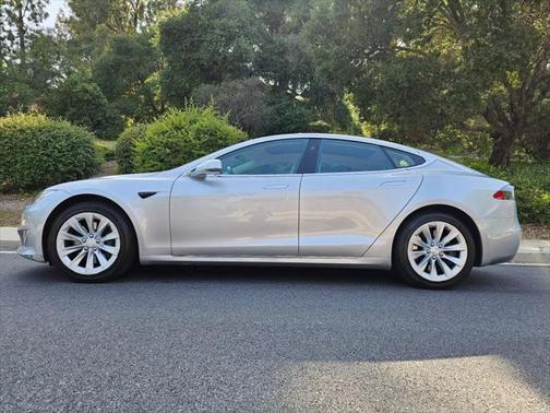 2017 Tesla Model S 100D