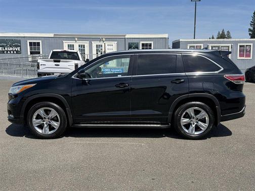 Attitude Black Metallic 2015 Toyota Highlander Limited Platinum