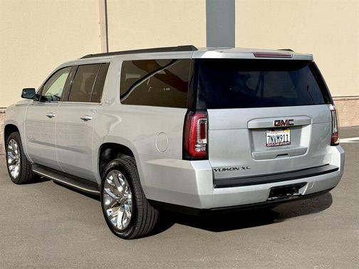 2015 GMC Yukon SLE